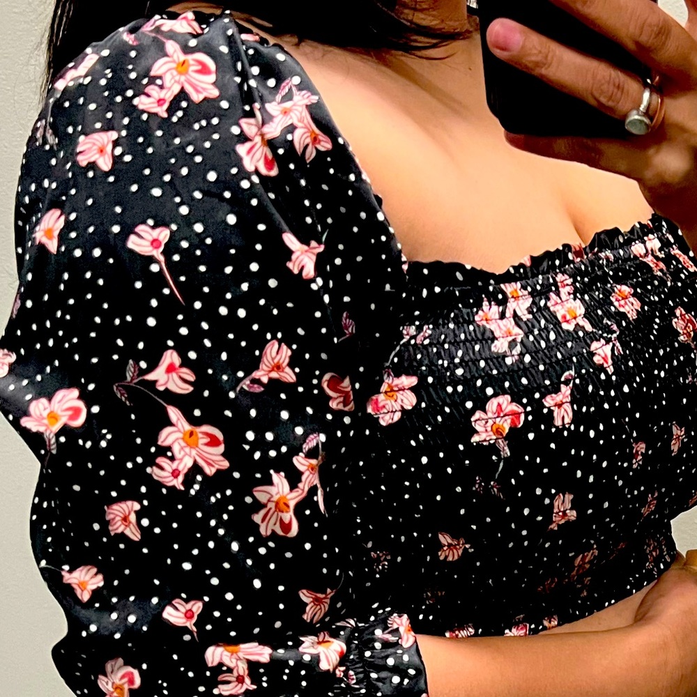Crop top